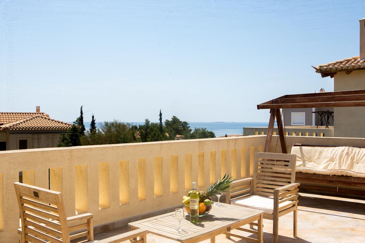Porto Heli Villa エクステリア 写真